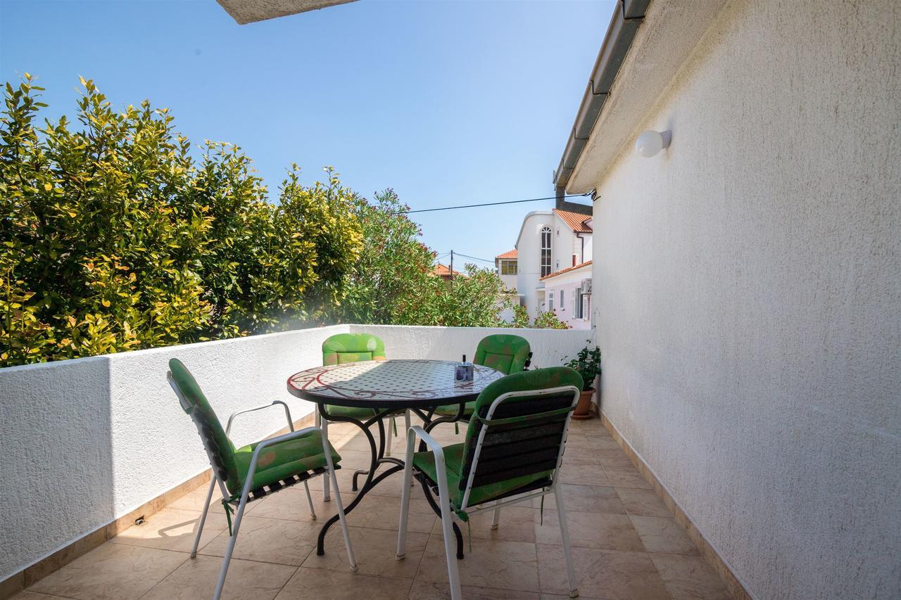 Apartment And Rooms Ruza Trogir Kültér fotó